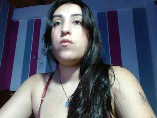 Karoline-lov3 webcam