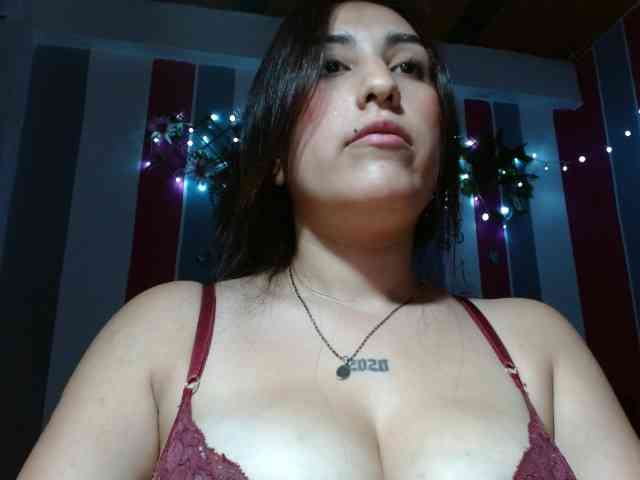 Karoline-lov3 webcam