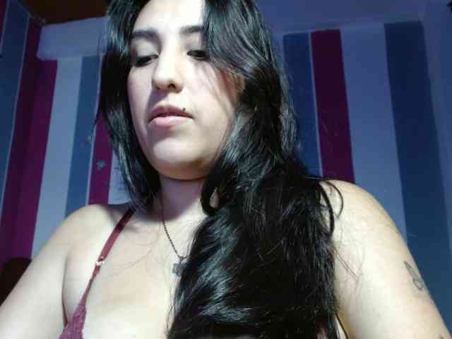 Karoline-lov3 webcam