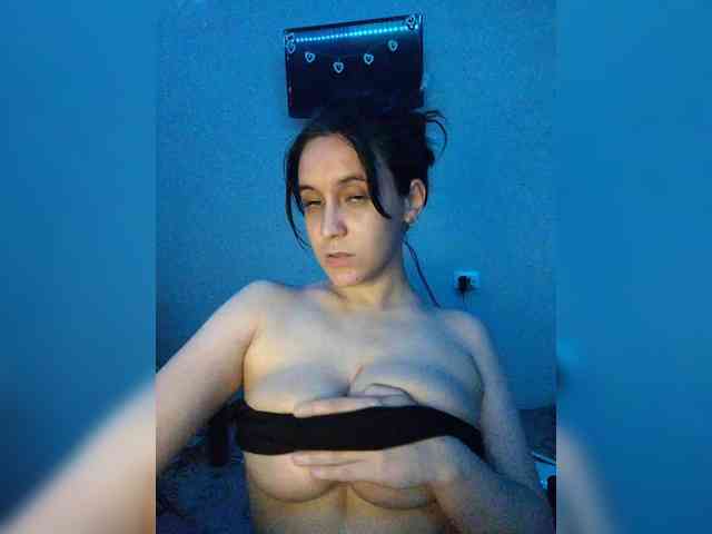 Zaykaaa11 webcam