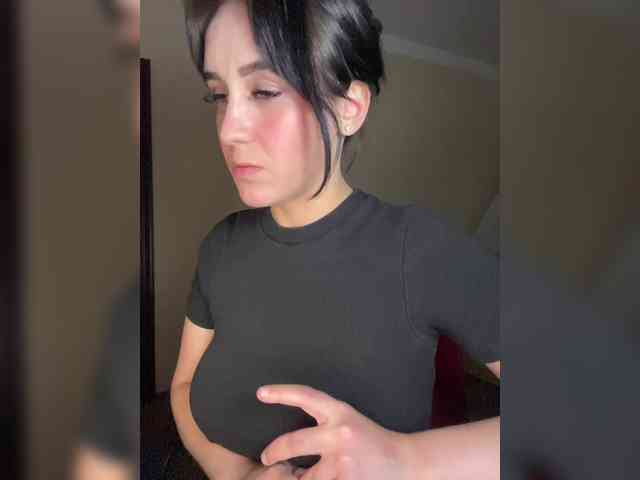 LinaMinn webcam
