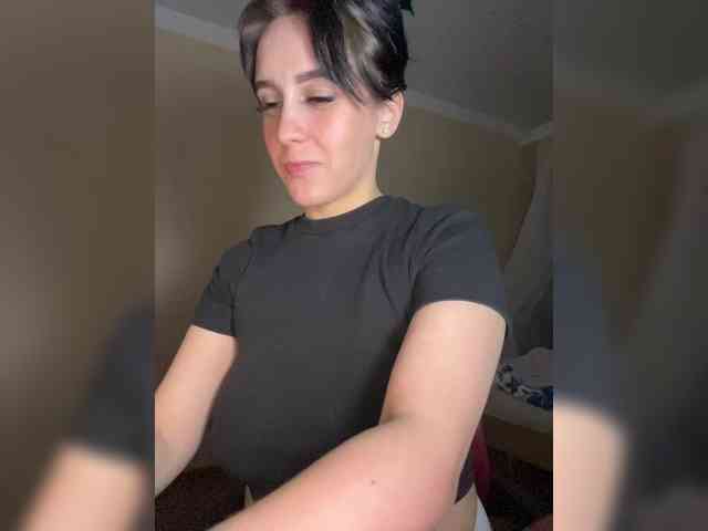 LinaMinn webcam