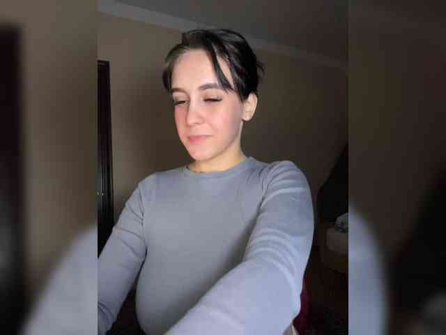 LinaMinn webcam