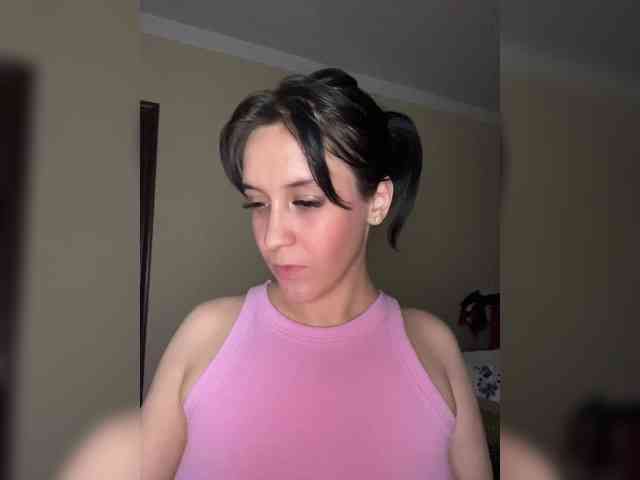 LinaMinn webcam