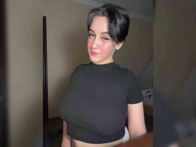 LinaMinn webcam