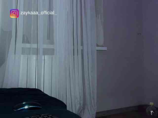 Zaykaaa11 webcam