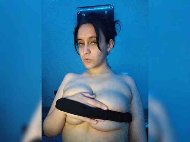 Zaykaaa11 webcam
