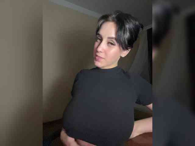 LinaMinn webcam