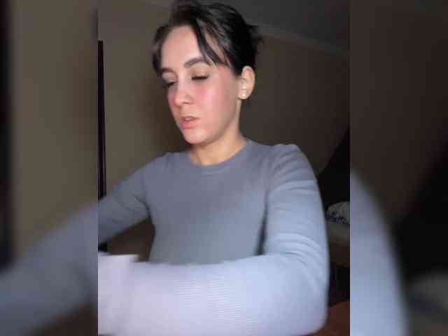 LinaMinn webcam