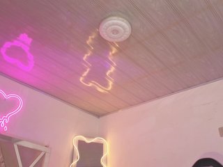 Laylafoxy-tay Porn Show