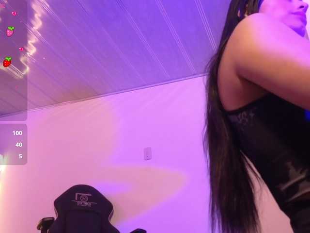  Laylafoxy-tay chat room