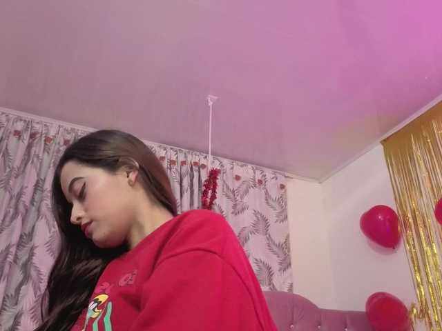 Laylafoxy-tay's BongaCams show and profile