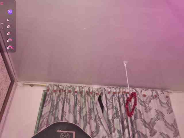 Laylafoxy-tay webcam