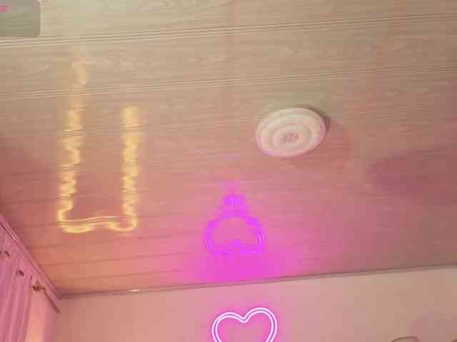 Laylafoxy-tay webcam