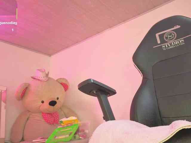Laylafoxy-tay webcam