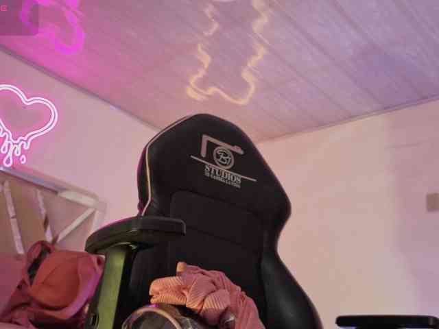 Laylafoxy-tay Laylafoxy-tay