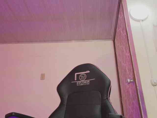 Laylafoxy-tay webcam