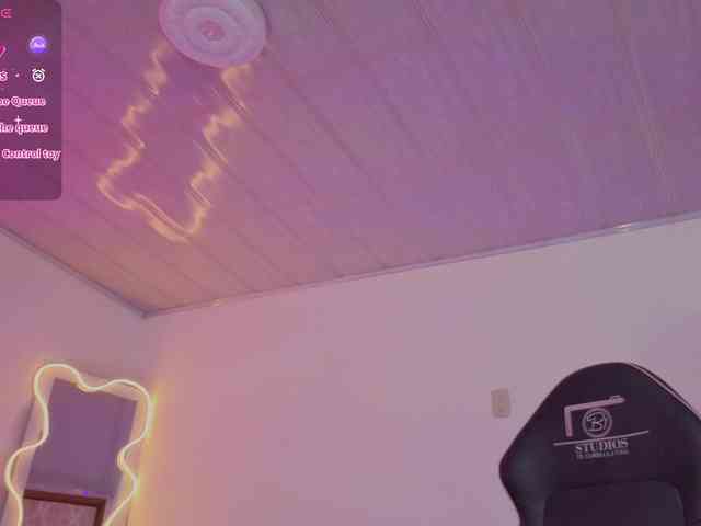 Laylafoxy-tay Laylafoxy-tay