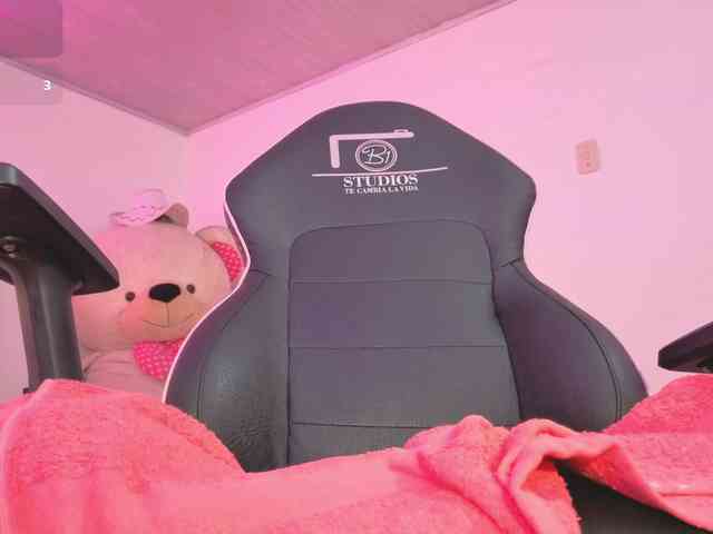 Laylafoxy-tay webcam
