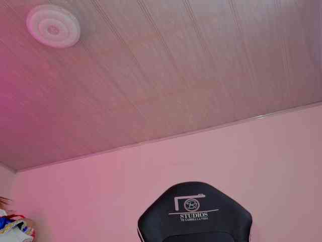 Laylafoxy-tay webcam