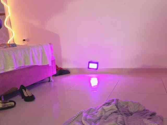 Laylafoxy-tay Laylafoxy-tay