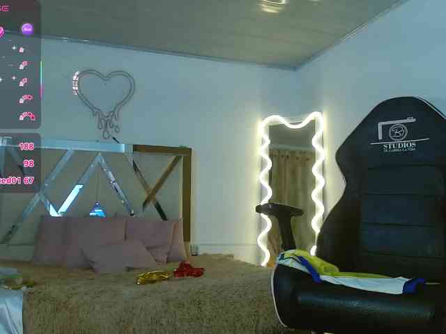 Laylafoxy-tay webcam