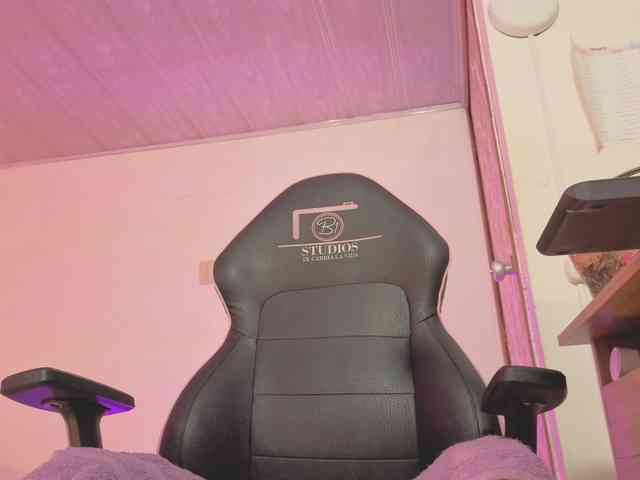 Laylafoxy-tay webcam