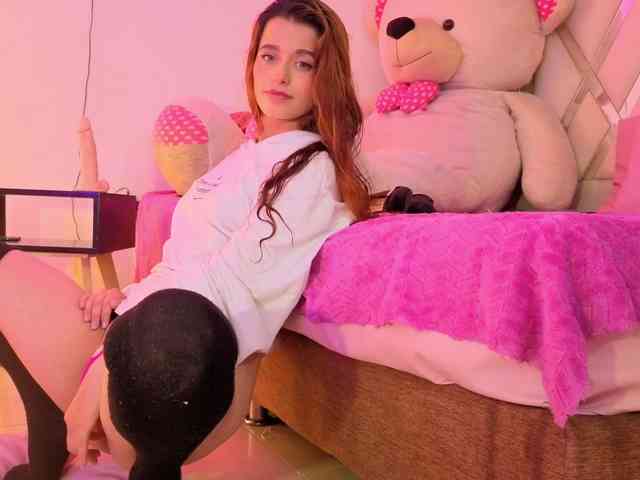 Laylafoxy-tay