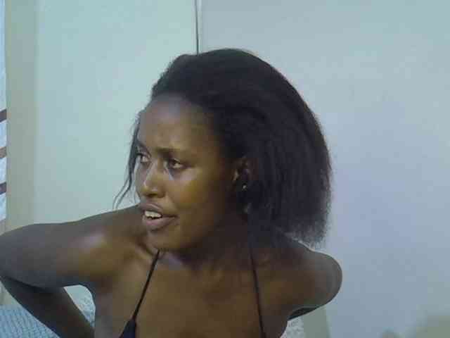 amber-cutie webcam