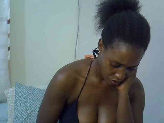 amber-cutie webcam
