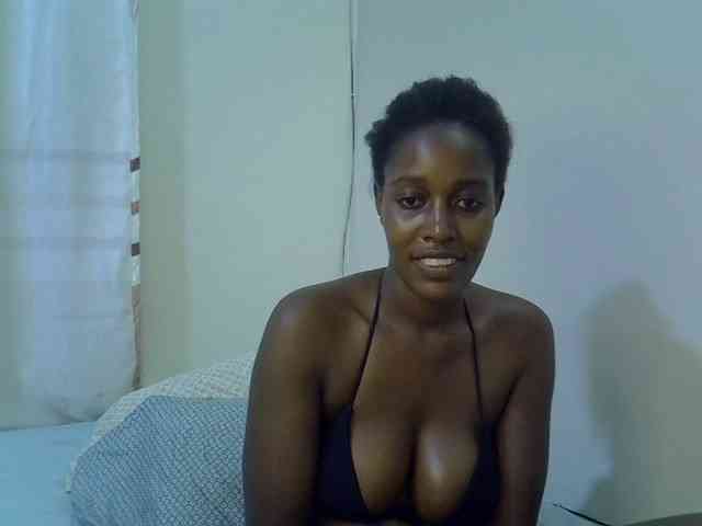 amber-cutie webcam