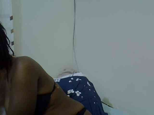 amber-cutie webcam