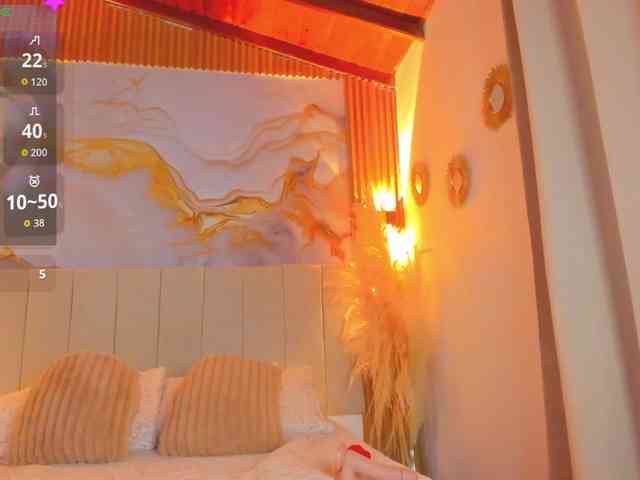 chloelopez chloelopez