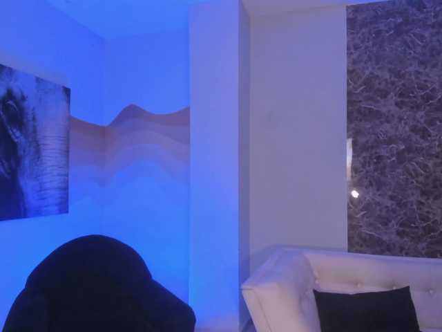 AlanaCraft's BongaCams show and profile