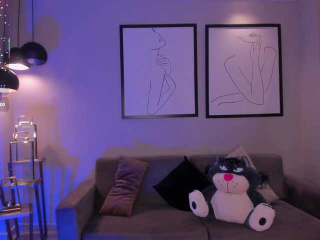 AlanaCraft's BongaCams show and profile