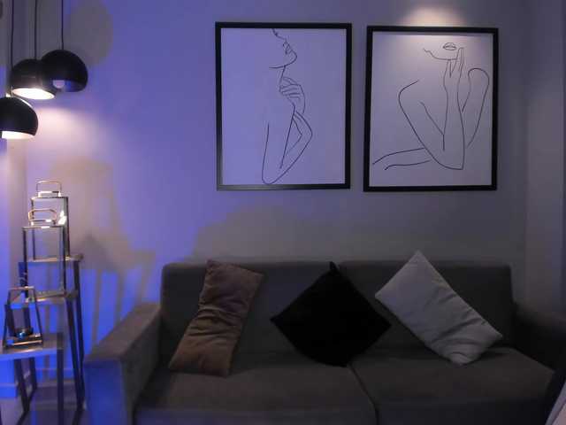 AlanaCraft's BongaCams show and profile