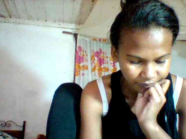 SexyXwels Live Webcam on BongaCams