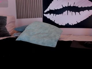 Kloe-S Porn Show