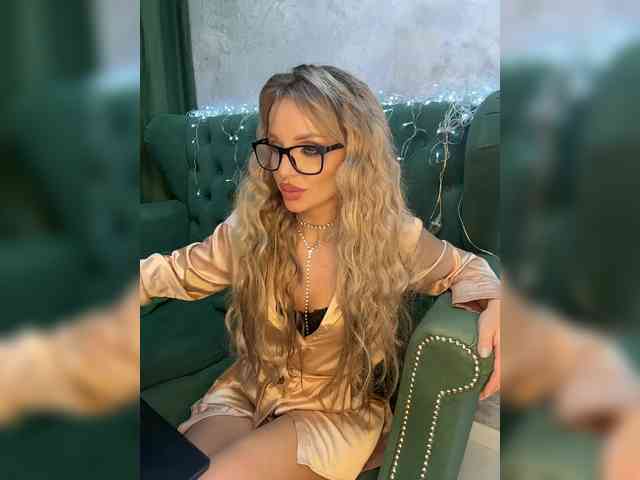 Darina-Yana Live Webcam on BongaCams