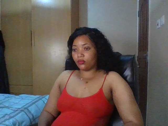 Queensophie22 webcam bongacams model stream image