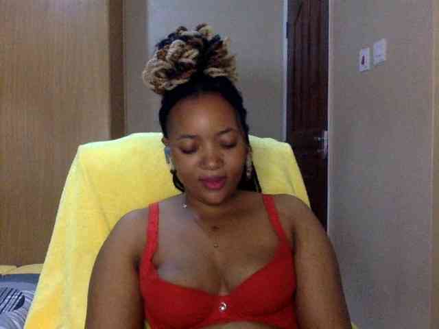 Queensophie22 webcam