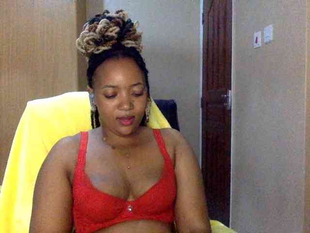 Queensophie22 webcam