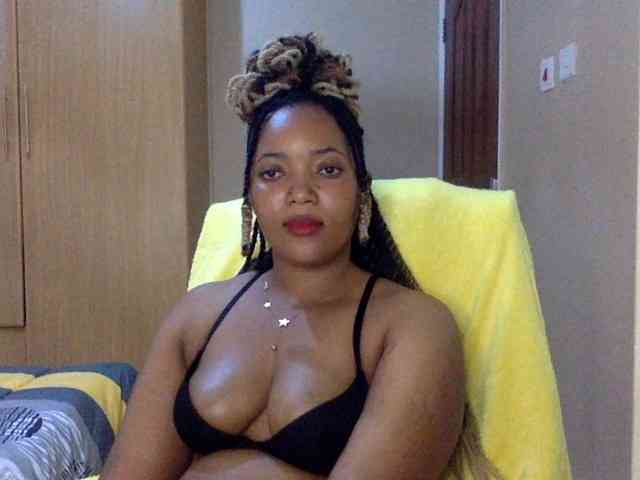 Queensophie22 webcam