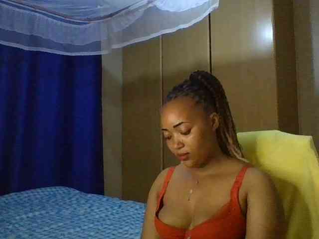 Queensophie22 webcam