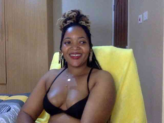 Queensophie22 webcam