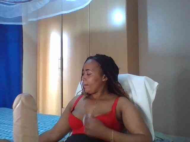 Queensophie22 webcam