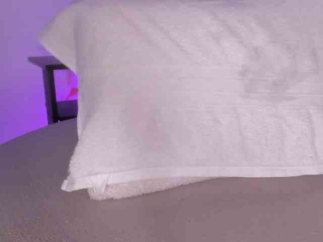 cutte-hanna18 webcam