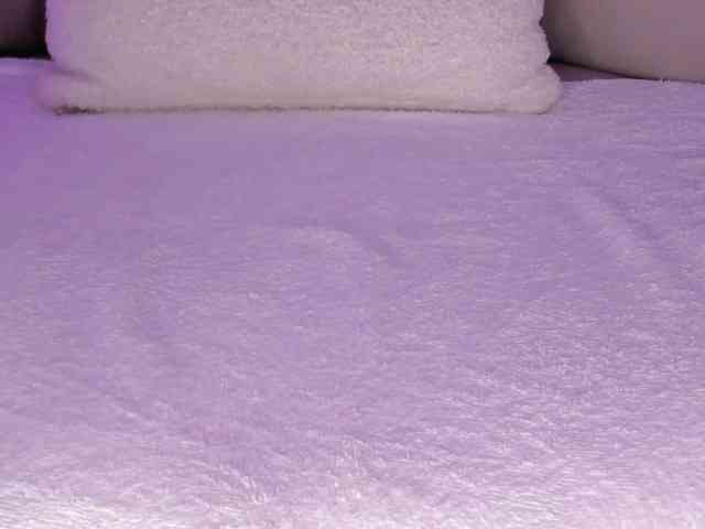 cutte-hanna18 webcam