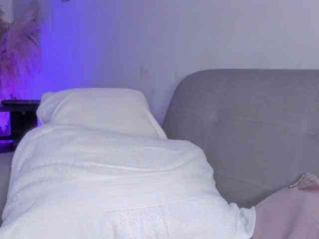 voyeur cam Cutte-hanna18