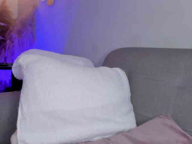 cutte-hanna18 webcam